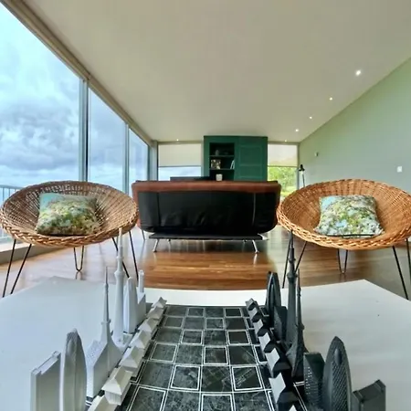 فيلة Keam House